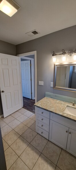 Bathroom - 1328 Quail Ridge Loop NE