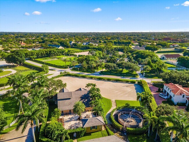 Building Photo - 14911 Equestrian Way