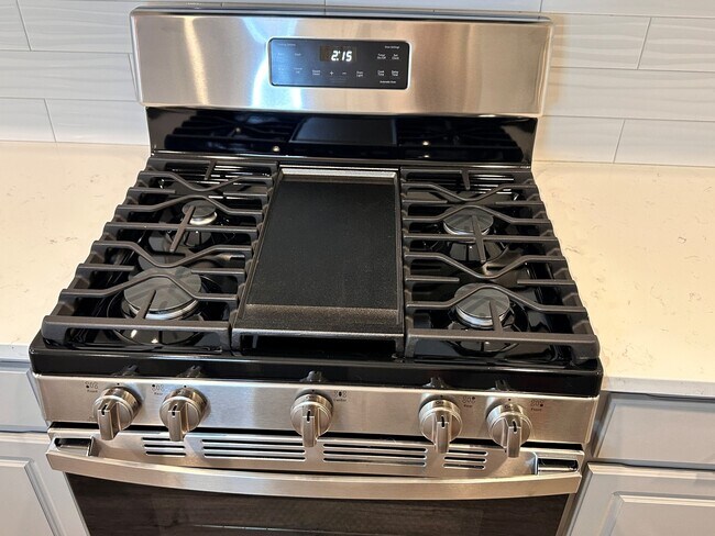 Building Photo - 46 Summer Haze Cir