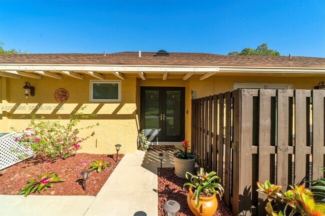 Building Photo - 22618 Vistawood Way