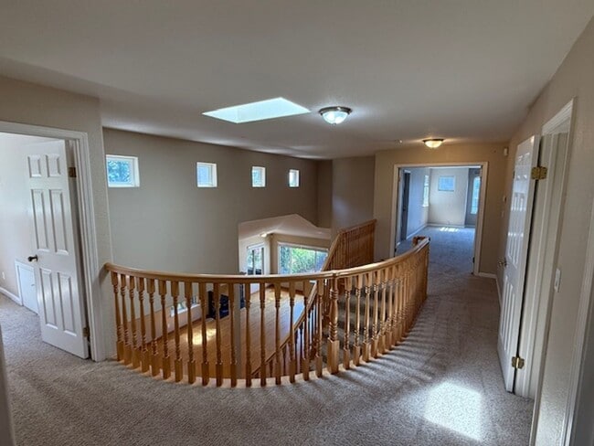 Building Photo - Massive 3-Bedroom El Cerrito Home Minutes ...