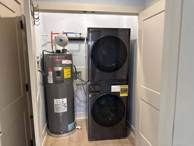 Building Photo - 1073 Hemphill Ave NW