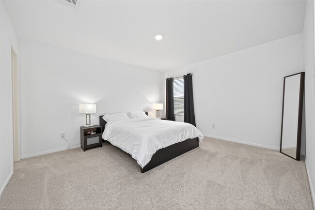 Building Photo - 10720 Ellerston Rd