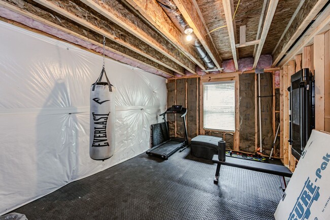 Building Photo - Home in The Arbors with FREE December Rent!*