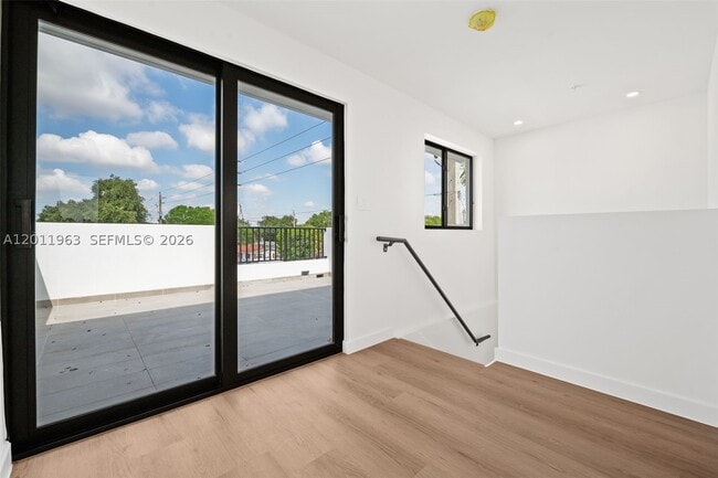 Building Photo - 720 NW 55th St