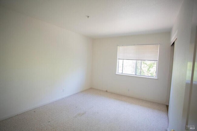 Building Photo - 1549 Monarch Pl
