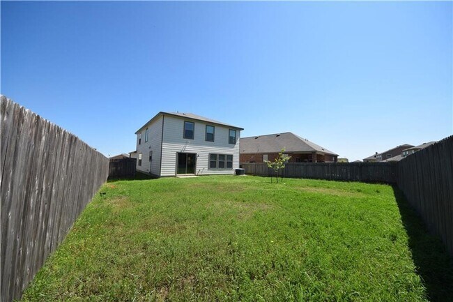 Building Photo - HOUSE FOR RENT AUSTIN