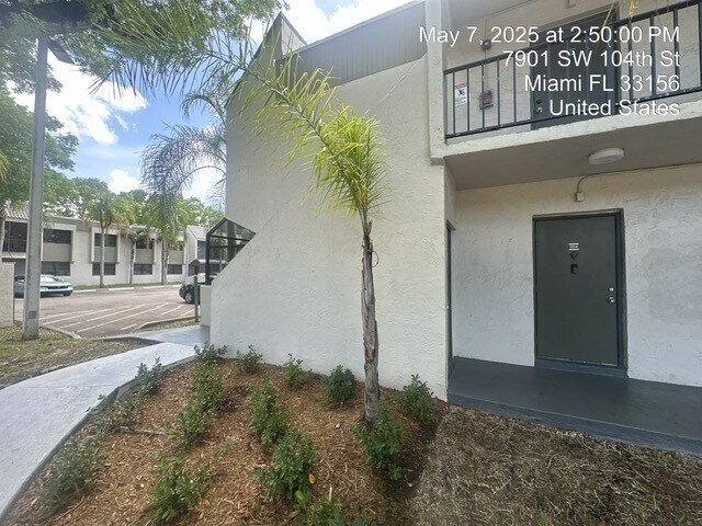 Building Photo - 7909 SW 104th St