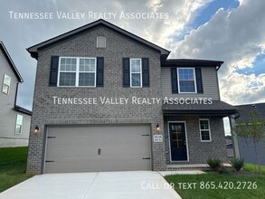 Building Photo - 3636 Crimson Cir