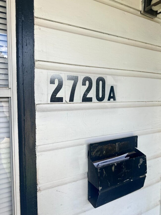 Building Photo - 2720 Duncan Dr