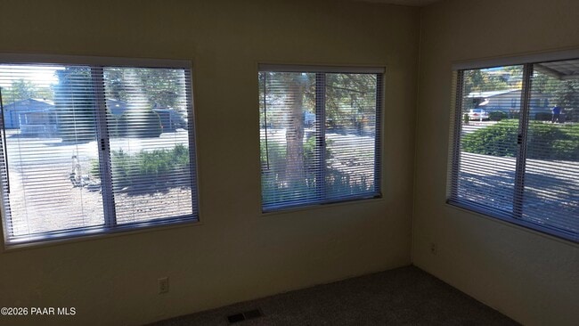 Building Photo - 10330 Manzanita Trail