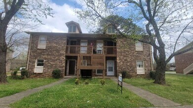 Building Photo - "Charming 2-Bed, 2-Bath Haven in Huntsville – Your Perfect Retreat Awaits!"