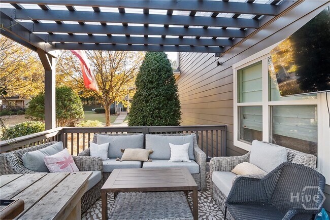 Building Photo - 1060 Cobblestone Ln