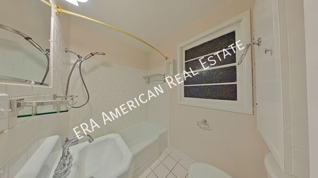 Building Photo - 9 Okahatchee Cir SE