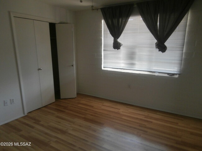 Building Photo - 478 S Paseo Cerro