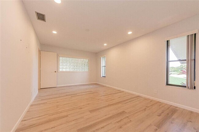 Building Photo - 13257 Touchstone Pl