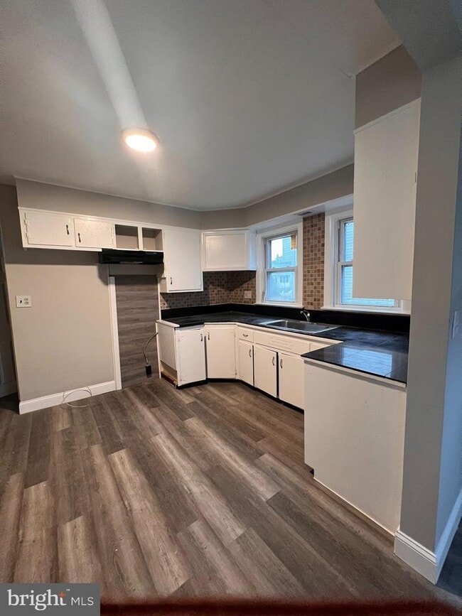 Building Photo - 41 Lafayette Ave