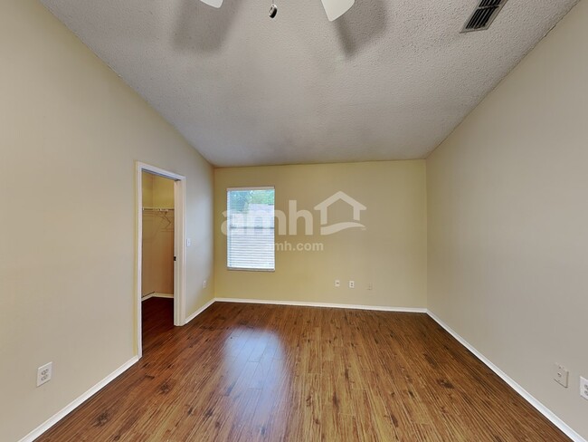 Building Photo - 4490 Brookstone Court