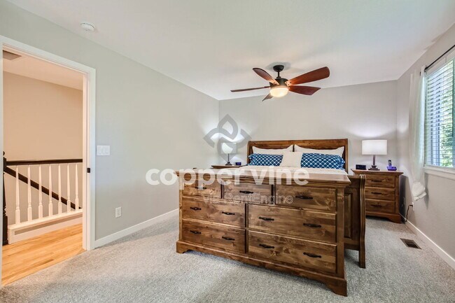 Building Photo - 13336 Franklin St