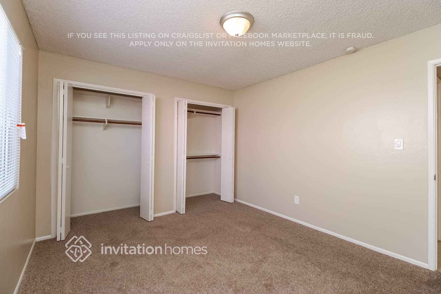 Building Photo - 12042 N 28th Pl