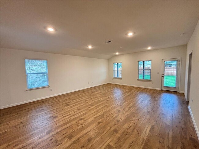 Building Photo - 1824 Marlin Spike Dr