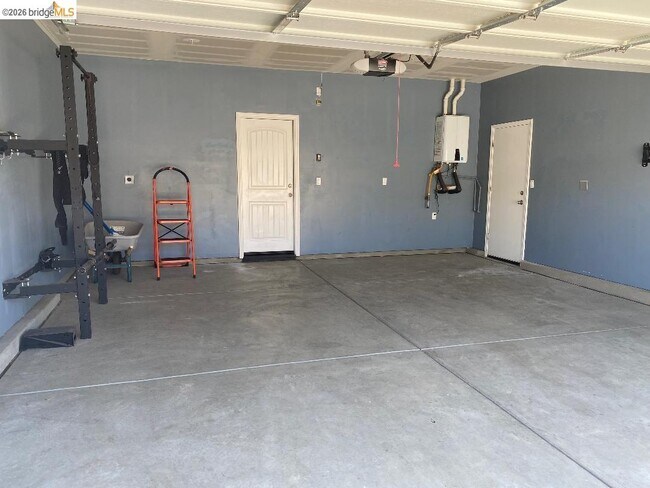 Building Photo - 3636 Landmark Cir