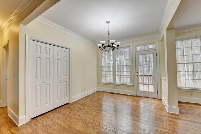 Building Photo - 11140 Donnington Dr