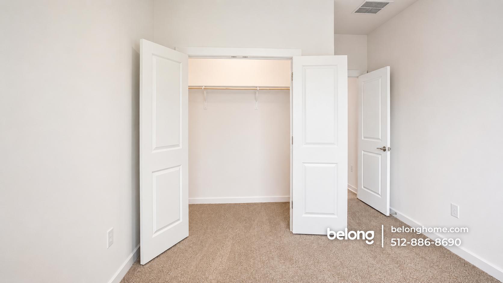 Building Photo - 429 Tinto St