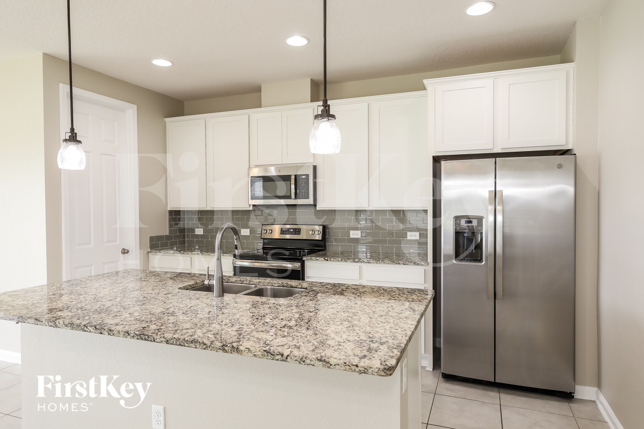 Building Photo - 1503 Tropical Pine Cove