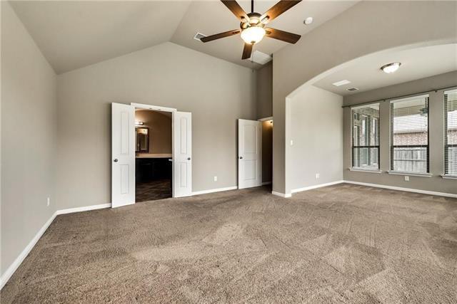 Building Photo - 573 Louder Way
