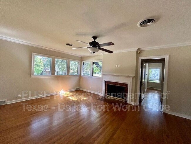 Building Photo - 5721 El Campo Ave