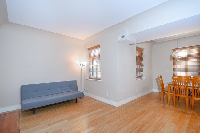 Building Photo - 603 Westgate Ave