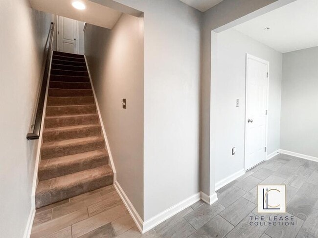 Building Photo - 9616 Wesbourne Dr