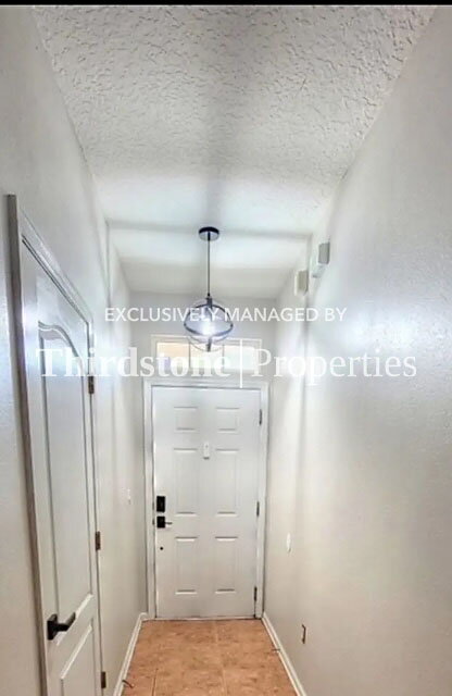 Building Photo - 6131 Bartram Village Dr