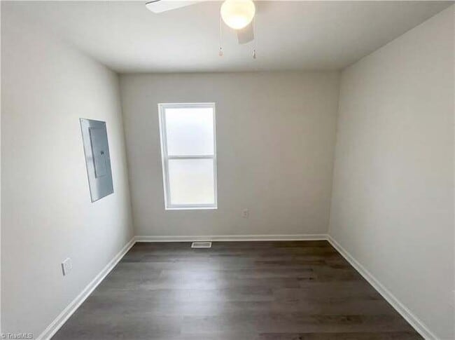 Building Photo - 131 Hasty Hill Rd