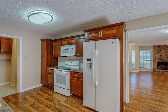 Building Photo - 1912 N Irving Heights Dr