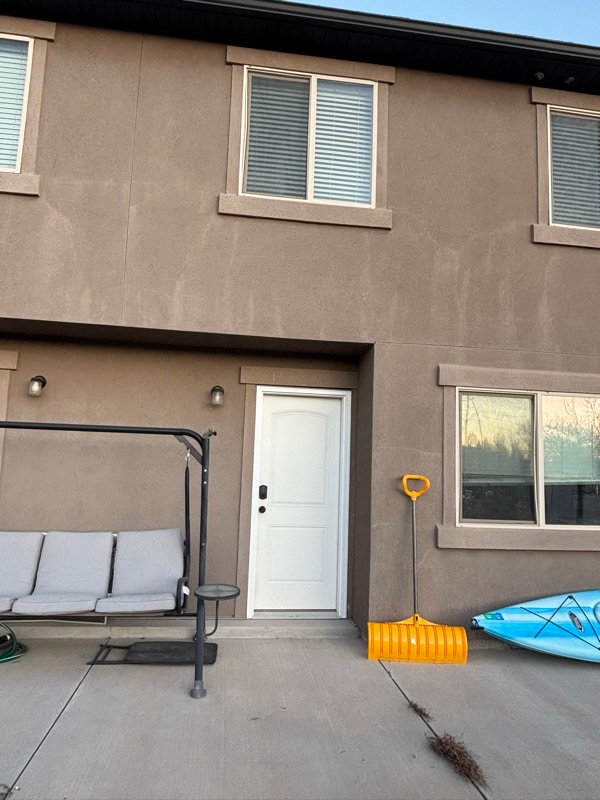 Building Photo - 593 N 50 E