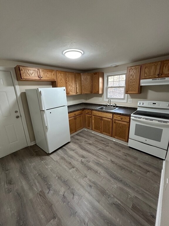 Building Photo - 15 Boyden St Ext