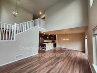 Building Photo - 207 Shageluk St