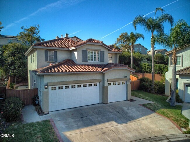 Building Photo - 3889 Angeline St