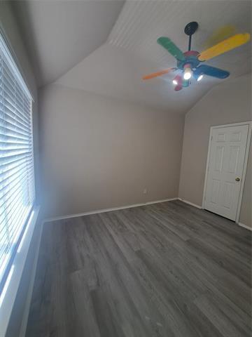 Building Photo - 612 Tall Tree Dr