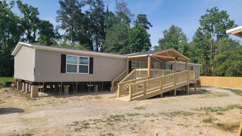 Building Photo - 32744 Carolee Cir