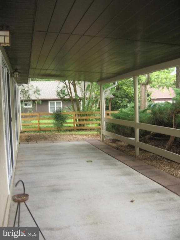 Building Photo - 165 Natalie Ln