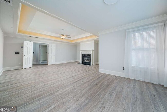 Building Photo - 9445 Stoney Ridge Ln