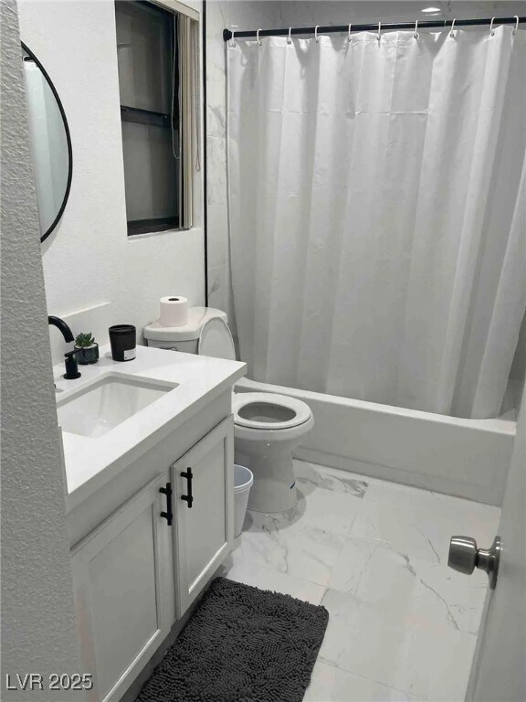 Building Photo - 3004 Ocean View Dr