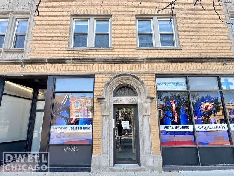 Building Photo - 3500 W Fullerton Ave