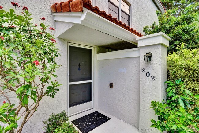 Building Photo - 7669 Springwater Pl