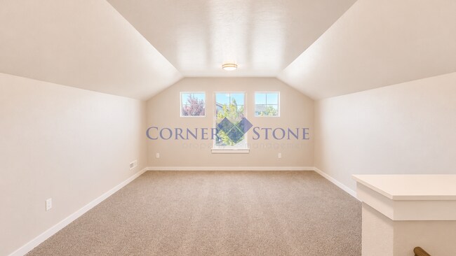Building Photo - Fantastic Home With No Back Neighbors!