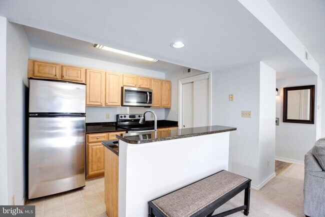 Building Photo - 12154 Penderview Terrace