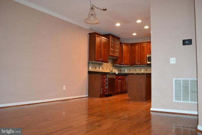 Building Photo - 8560 Barrow Furnace Ln